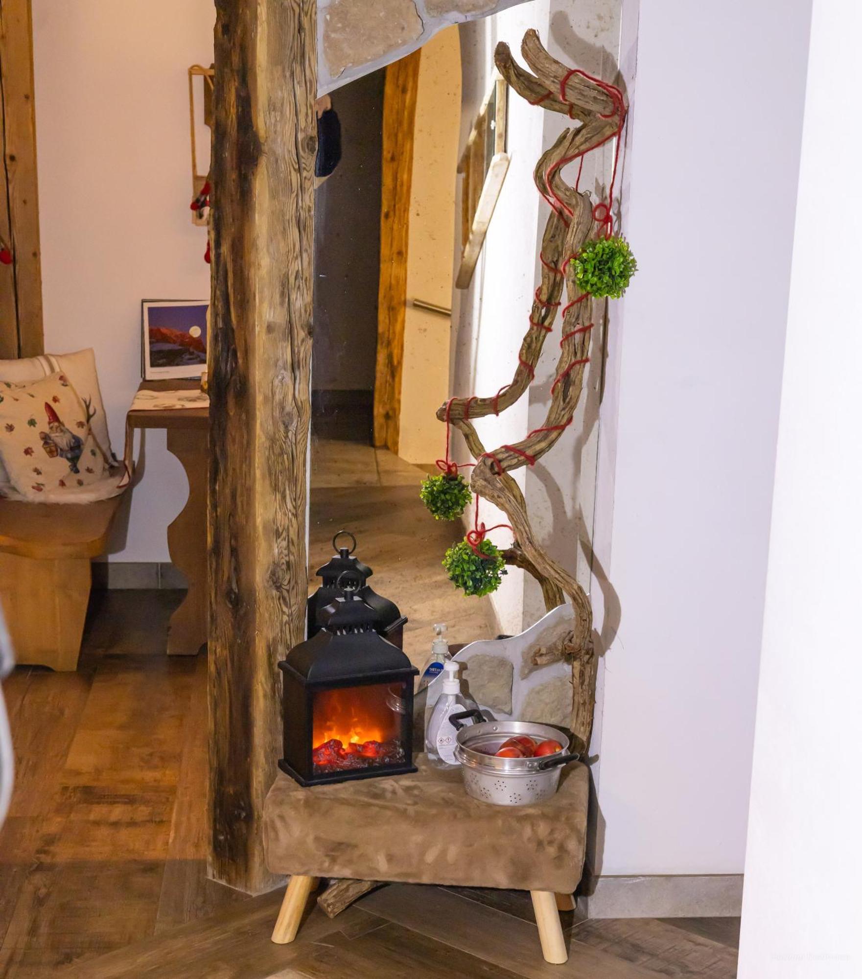 Majon De La Nona Hotel Pozza di Fassa Luaran gambar
