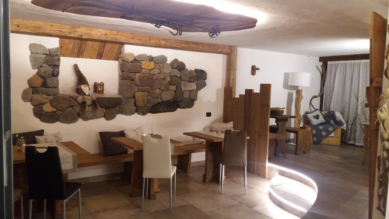 Majon De La Nona Hotel Pozza di Fassa Luaran gambar